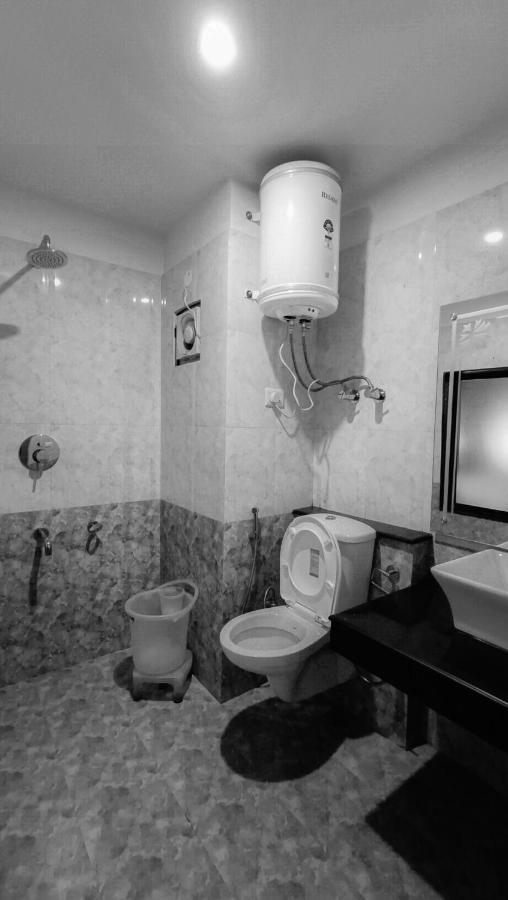 Hotel Akash Regency มะนาลี ภายนอก รูปภาพ