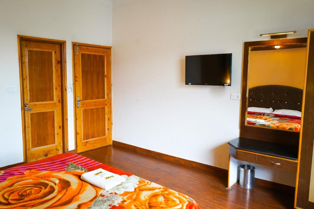 Hotel Akash Regency มะนาลี ภายนอก รูปภาพ
