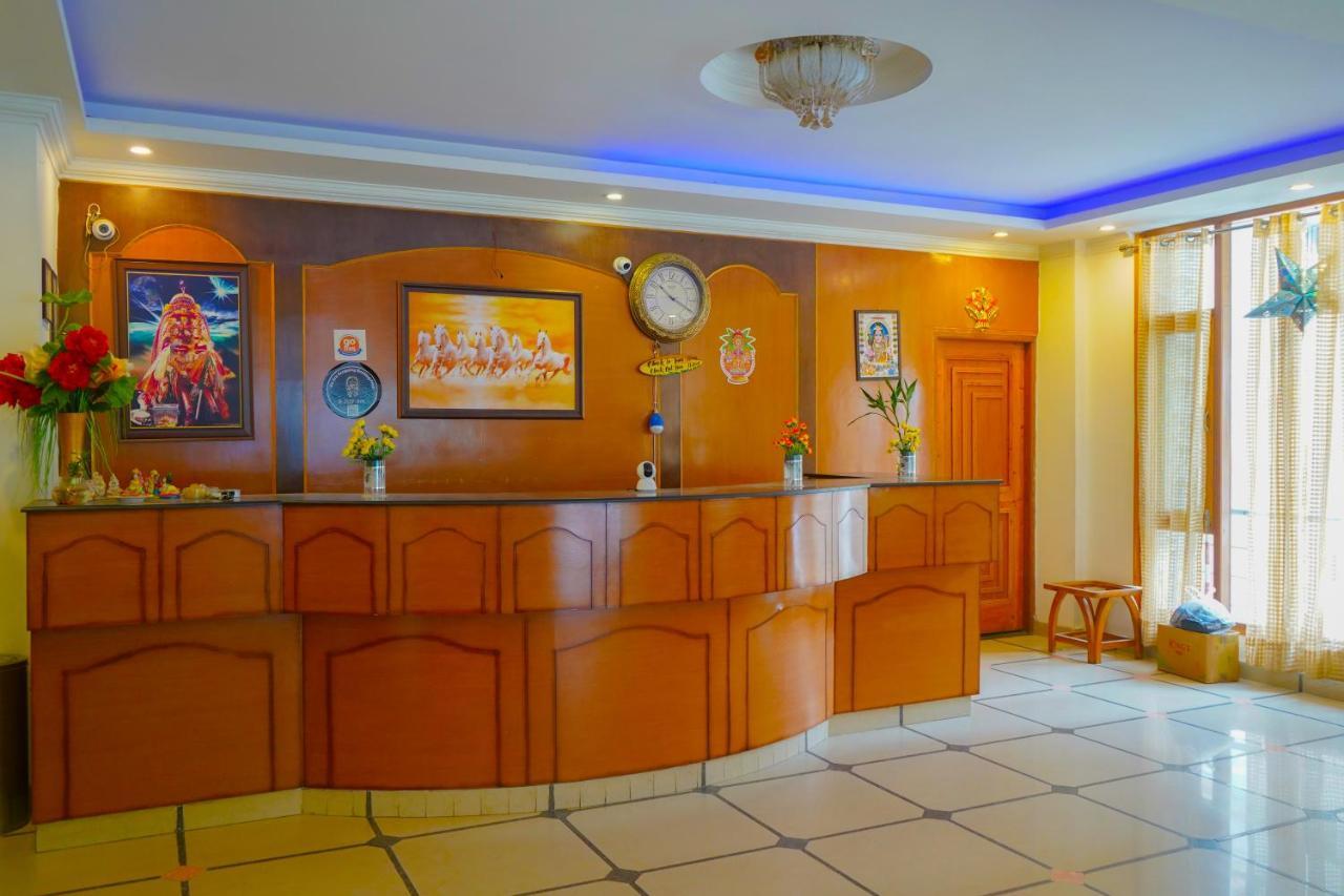 Hotel Akash Regency มะนาลี ภายนอก รูปภาพ