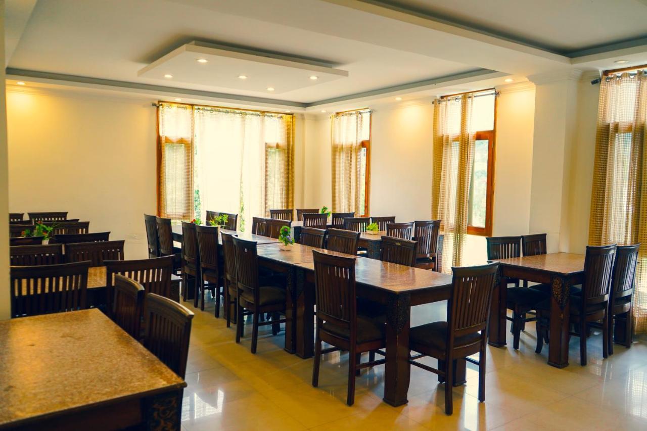 Hotel Akash Regency มะนาลี ภายนอก รูปภาพ