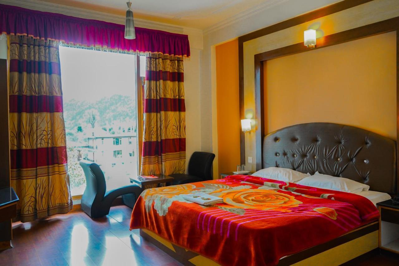 Hotel Akash Regency มะนาลี ภายนอก รูปภาพ