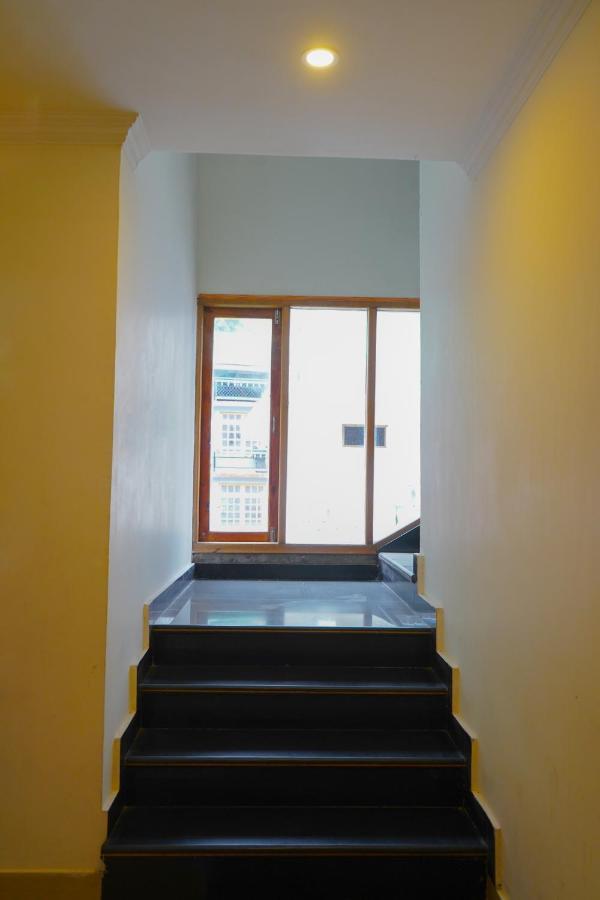 Hotel Akash Regency มะนาลี ภายนอก รูปภาพ